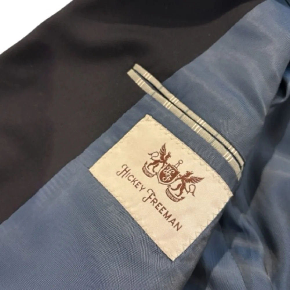 Hickey Freeman 100% Worsted Wool Navy Blazer Sport Coat 48L Made in USA EUC